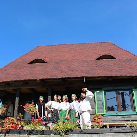 Casa Relax Hotel Văleni Eksteriør billede