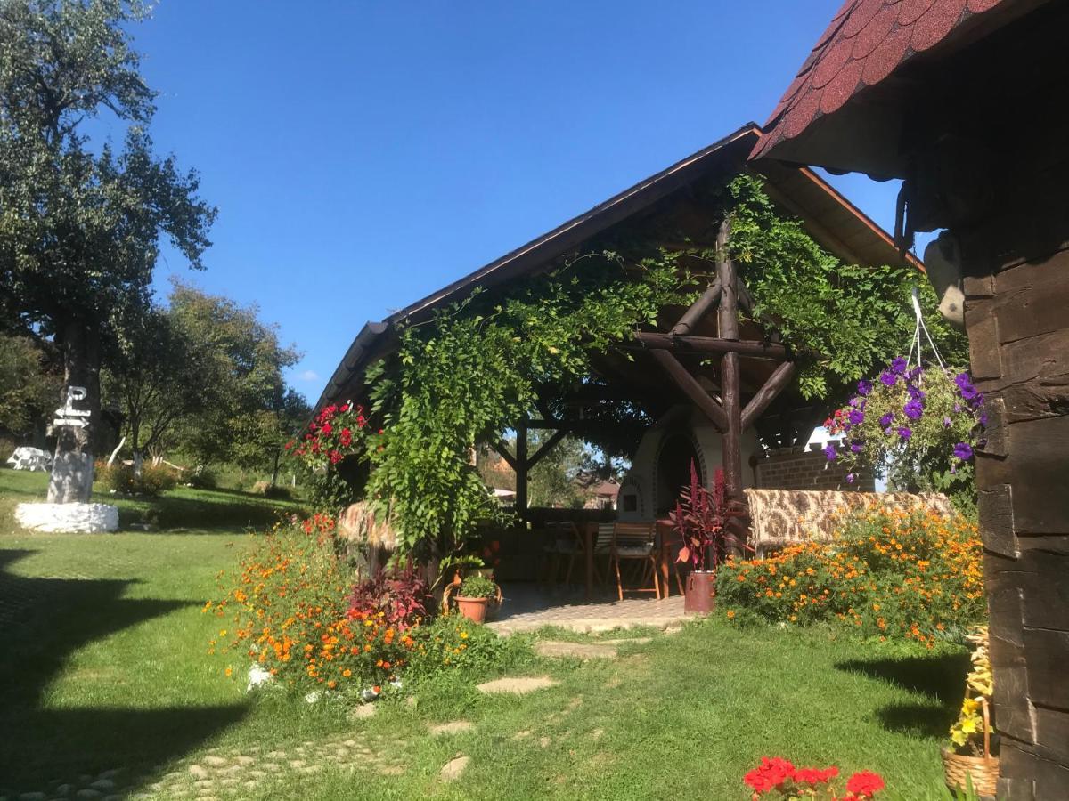 Casa Relax Hotel Văleni Eksteriør billede