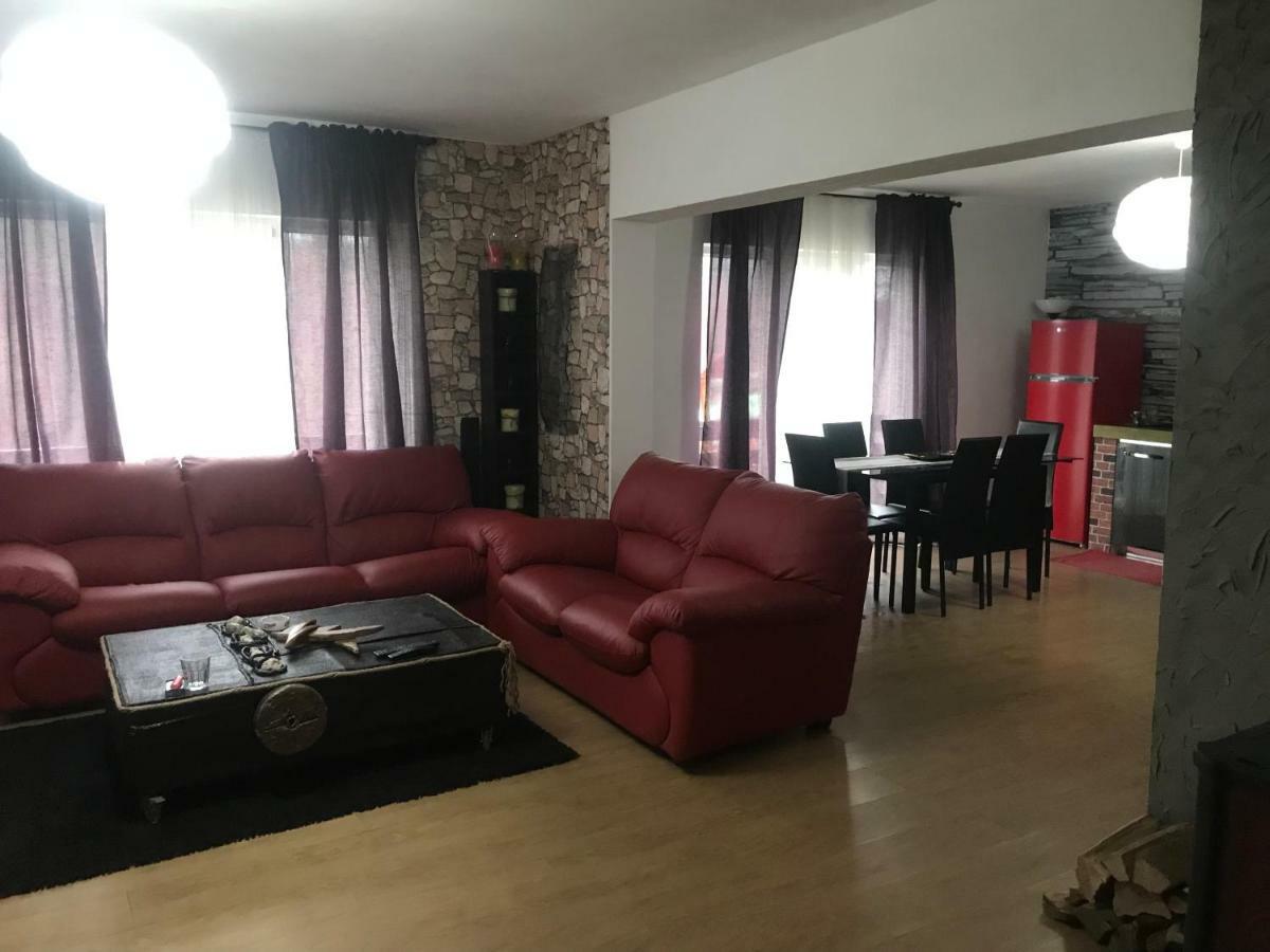 Casa Relax Hotel Văleni Eksteriør billede
