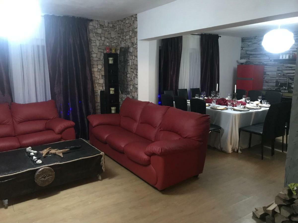 Casa Relax Hotel Văleni Eksteriør billede
