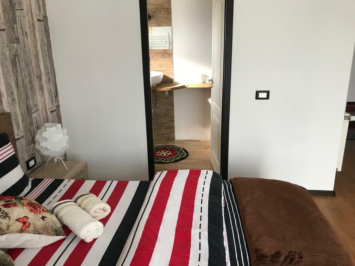 Casa Relax Hotel Văleni Eksteriør billede