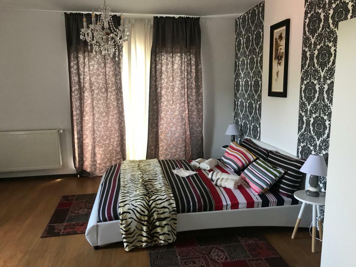 Casa Relax Hotel Văleni Eksteriør billede